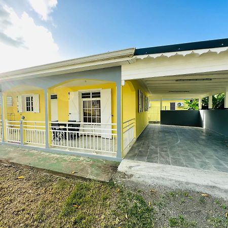 Residence Lacolombe Petit-Canal Exterior photo